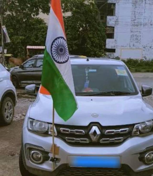 https://images10.gaadi.com/usedcar_image/4631677/original/processed_ab7d172f-c8f5-4443-85ed-de893e62d37e.jpeg?imwidth=6400
