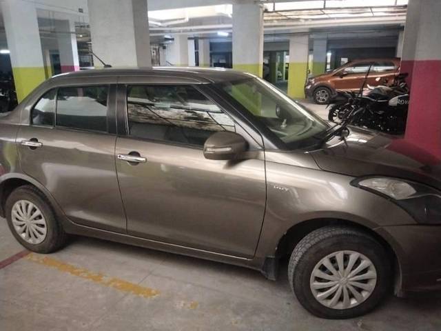 https://images10.gaadi.com/usedcar_image/4631725/original/processed_1638a011-ca18-4f09-a631-9f05ccc1795b.jpg?imwidth=6401