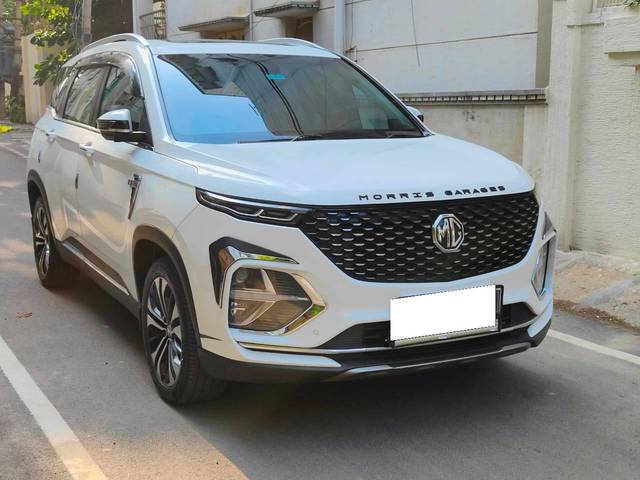 https://images10.gaadi.com/usedcar_image/4631726/original/processed_53d6c0a2857a6a92d5e050f196d09627.jpg?imwidth=6400