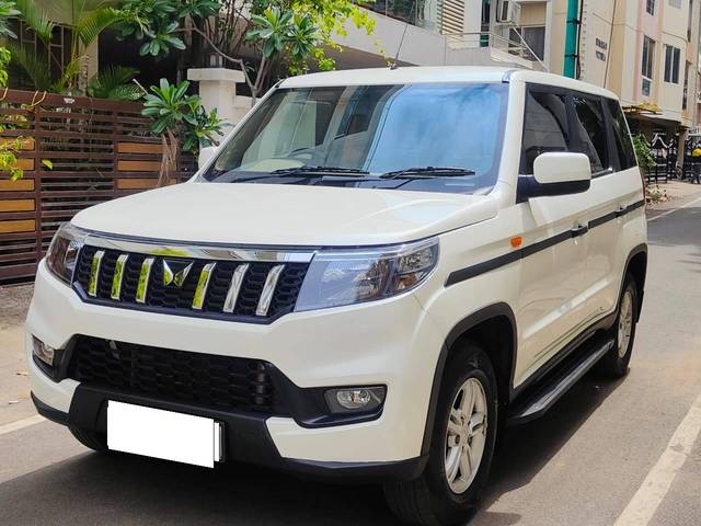 https://images10.gaadi.com/usedcar_image/4631732/original/processed_d0d62b93fbc2e124a2a8032cf6af1823.jpg?imwidth=6401