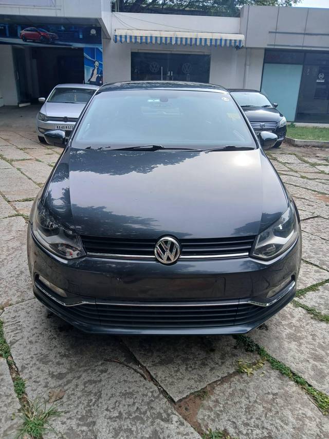 https://images10.gaadi.com/usedcar_image/4631735/original/processed_0c738fc6-0b88-47c3-9ecf-a5b272750f75.jpg?imwidth=6400