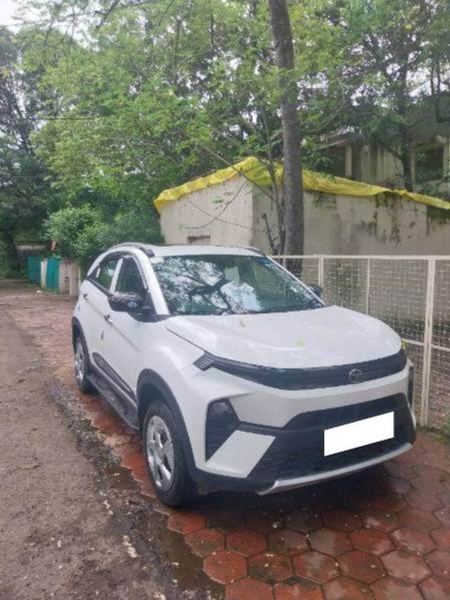 https://images10.gaadi.com/usedcar_image/4631740/original/processed_f129ca45-e073-4d32-9c90-4a99b7062692.jpg?imwidth=6400