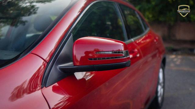 https://images10.gaadi.com/usedcar_image/4631767/original/processed_a1b1fb7a0487aedac246f44f30cf4546.jpg?imwidth=6402