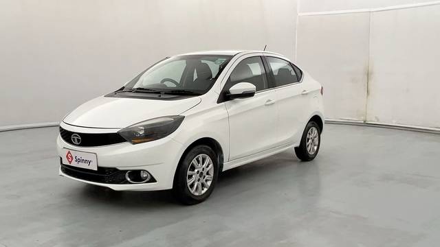 https://images10.gaadi.com/usedcar_image/4631773/original/1f33d0267dea9cccb48daf13b6dbc060.JPG?imwidth=6400