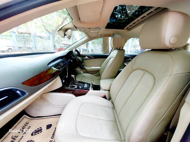 https://images10.gaadi.com/usedcar_image/4631776/original/f33a43b39d5257f383bb8a9abbd74ee6.jpg?imwidth=6402