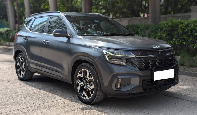 https://images10.gaadi.com/usedcar_image/4631785/original/processed_33306091-b275-4b9f-ac6e-20a8bce40f69.png?imwidth=6400