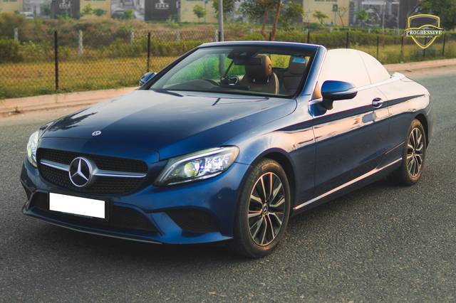 https://images10.gaadi.com/usedcar_image/4631800/original/processed_129d114aab8d3fd890d626a3184664c4.jpg?imwidth=6400