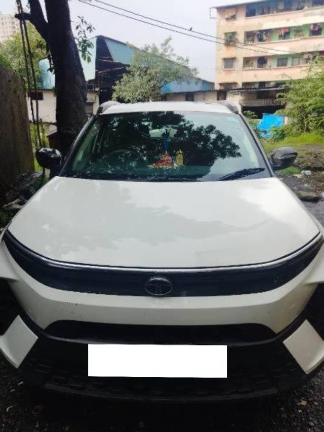 https://images10.gaadi.com/usedcar_image/4631810/original/processed_e6b12728-5464-4036-b548-0c588d6bdc30.jpg?imwidth=6400