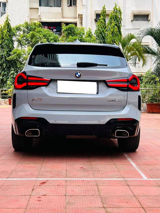 https://images10.gaadi.com/usedcar_image/4631882/original/processed_8648d97f9432552c54a930213fa5884c.jpeg?imwidth=6402
