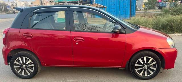 https://images10.gaadi.com/usedcar_image/4631888/original/processed_a2171dead968421acc5fa5d650341f14.jpg?imwidth=6401