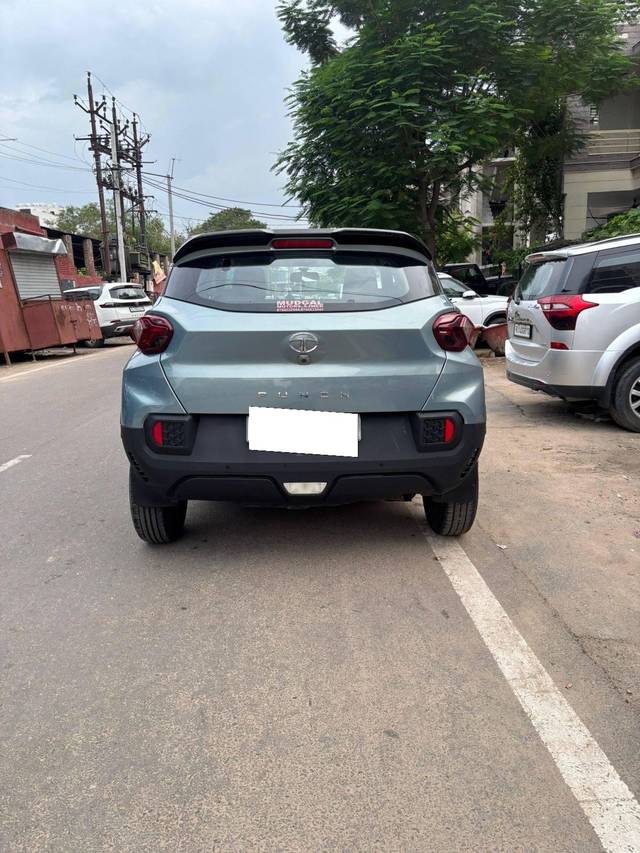 https://images10.gaadi.com/usedcar_image/4631916/original/processed_9e9956b2fc3bcf028c59fb31418c6e6e.jpeg?imwidth=6401
