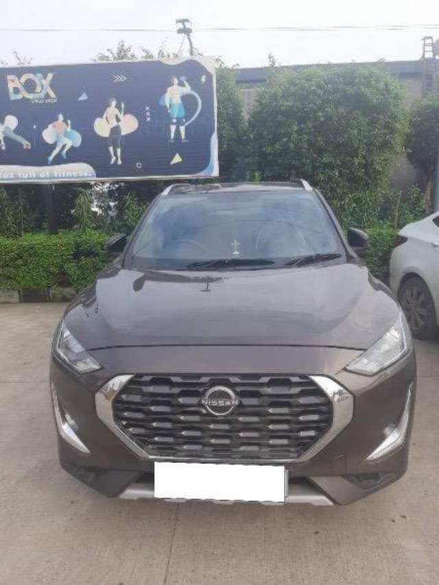 https://images10.gaadi.com/usedcar_image/4631933/original/processed_a4748914-c7d4-44d5-8a93-138616e25ffa.jpeg?imwidth=6402