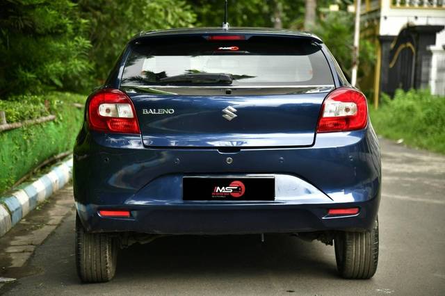 https://images10.gaadi.com/usedcar_image/4631941/original/processed_0a36d66f3cdb4fa4077c33c1f427c95f.jpg?imwidth=6402