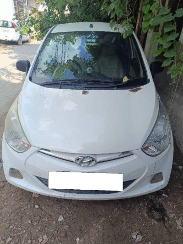 https://images10.gaadi.com/usedcar_image/4631960/original/processed_25c51e33-e74d-4141-b162-6433eecfdb8c.jpg?imwidth=6400