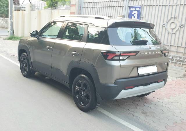 https://images10.gaadi.com/usedcar_image/4631965/original/processed_11dc24bccc6c422ae5dbe14707fc9d30.jpg?imwidth=6402