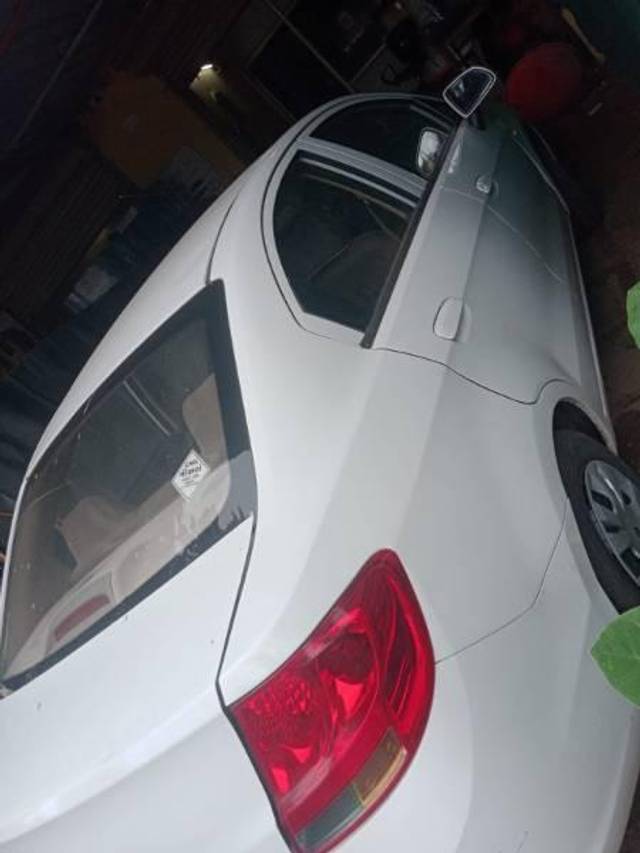 https://images10.gaadi.com/usedcar_image/4631989/original/processed_d58aecff-60de-469d-b562-c947707e6ae9.jpg?imwidth=6402