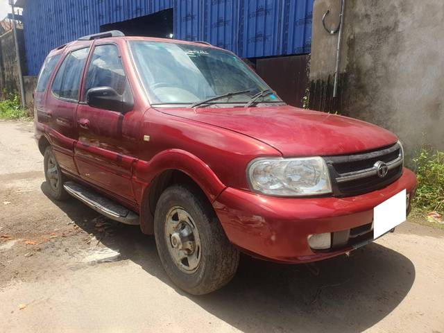 https://images10.gaadi.com/usedcar_image/4632034/original/processed_adec4077e39309afae6f88c0690f4f20.jpg?imwidth=6400