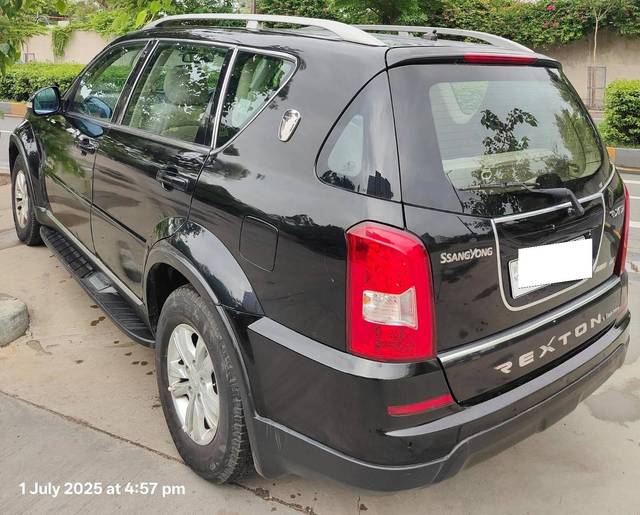 https://images10.gaadi.com/usedcar_image/4632042/original/processed_e730212cc5944a19397947485b78bebf.jpg?imwidth=6402