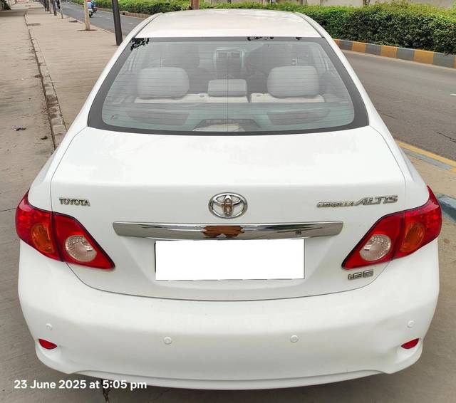 https://images10.gaadi.com/usedcar_image/4632047/original/processed_4a94a1e8919829fd155b0204215a9451.jpg?imwidth=6401