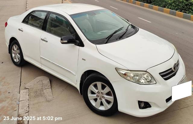 https://images10.gaadi.com/usedcar_image/4632047/original/processed_4f28052d7eb0d28d6eecabedd8505f65.jpg?imwidth=6400