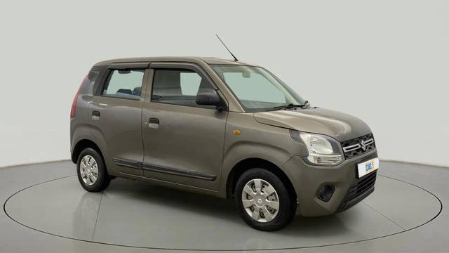https://images10.gaadi.com/usedcar_image/4632049/original/d9abf80300ed9b83270f8d136e611900.jpg?imwidth=6400