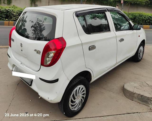 https://images10.gaadi.com/usedcar_image/4632050/original/processed_fe9d04a7776e768ae79801c30d9bfe9f.jpg?imwidth=6401