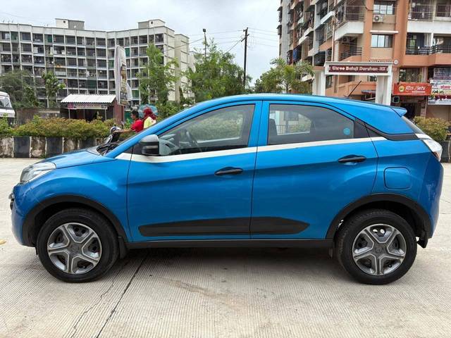 https://images10.gaadi.com/usedcar_image/4632061/original/processed_1f706f68-cbc4-49a8-b12d-42a774b0ceb8.jpg?imwidth=6402
