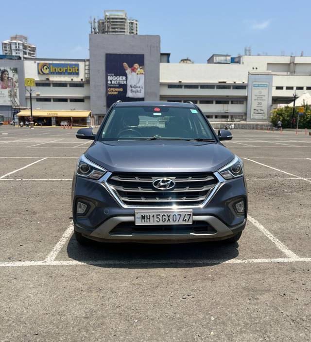 https://images10.gaadi.com/usedcar_image/4632097/original/e79c8aa8dfa39b1edc56e71fa4d2176f.jpeg?imwidth=6400