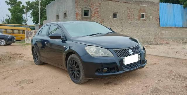 https://images10.gaadi.com/usedcar_image/4632108/original/processed_c14fe6d6-ff60-4e9c-936e-38a5c4431b72.jpg?imwidth=6400