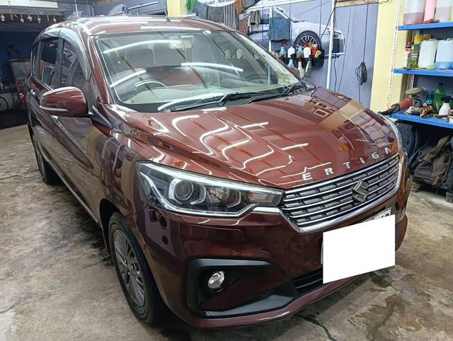 https://images10.gaadi.com/usedcar_image/4632117/original/processed_9380b028fda5640a106f45a71728cec7.jpg?imwidth=6400