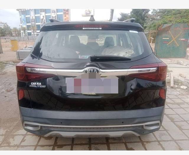 https://images10.gaadi.com/usedcar_image/4632184/original/processed_d061a2c4-2024-4249-9927-cc83084386b3.jpg?imwidth=6401