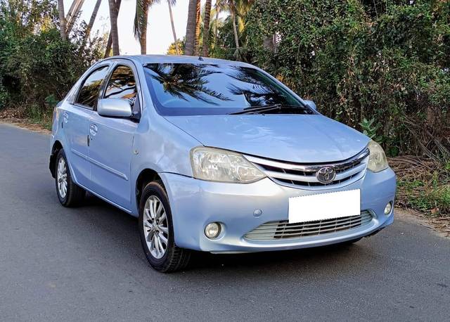 https://images10.gaadi.com/usedcar_image/4632199/original/processed_1d1bad93059e973a15f81d85c6f3eb00.jpg?imwidth=6400