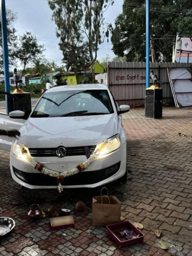 https://images10.gaadi.com/usedcar_image/4632201/original/processed_ca9bd78e-6bb2-4dec-9a2c-a467f13b110f.jpg?imwidth=6401
