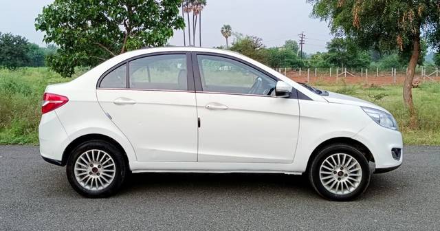 https://images10.gaadi.com/usedcar_image/4632204/original/a9170b5520cde4d0d8827bfd875a6f01.jpg?imwidth=6401