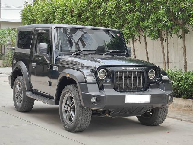 https://images10.gaadi.com/usedcar_image/4632229/original/processed_5b358e745e40deadc4720f719229dffa.jpg?imwidth=6400