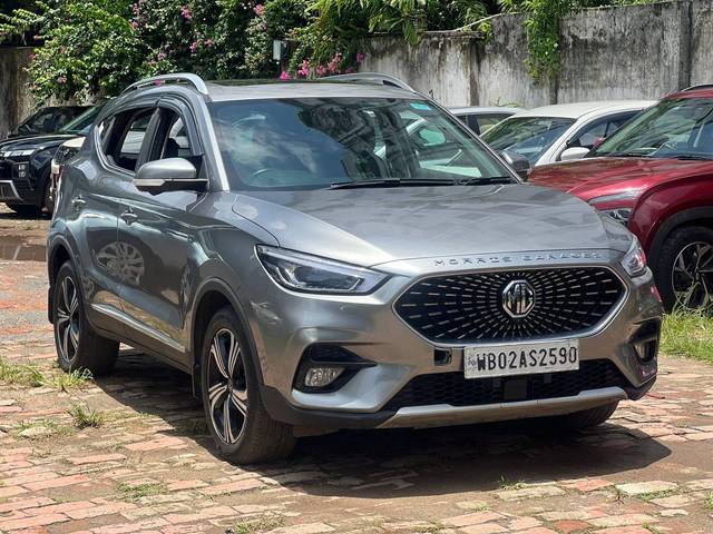 https://images10.gaadi.com/usedcar_image/4632231/original/processed_ad64a071f04e7fd4ca6393be98e3ee23.jpg?imwidth=6400