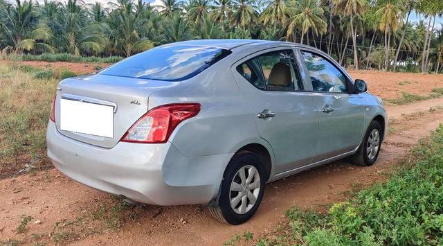 https://images10.gaadi.com/usedcar_image/4632233/original/processed_b685983d05b8c3139601a5a49a750422.jpg?imwidth=6402
