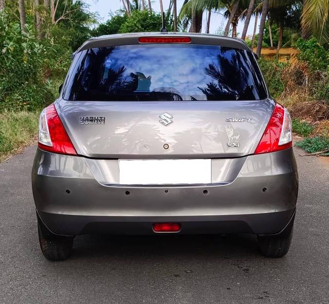 https://images10.gaadi.com/usedcar_image/4632240/original/processed_34979183912a40778f5cc384e6409aa9.jpg?imwidth=6401