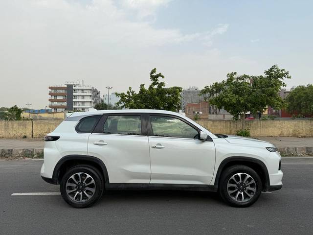 https://images10.gaadi.com/usedcar_image/4632244/original/4d624cb4f3c397d2742094c65e01a959.jpg?imwidth=6401