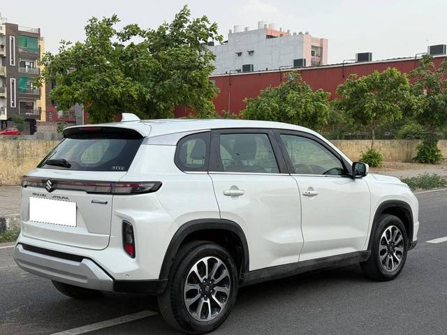 https://images10.gaadi.com/usedcar_image/4632244/original/processed_6f3e236077098a14e61b2f7d1316f972.jpg?imwidth=6402