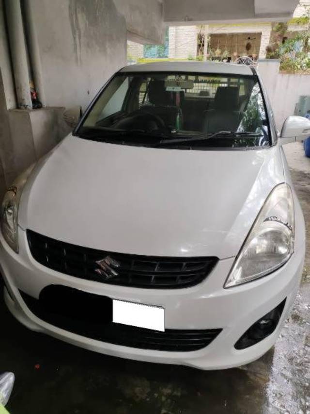 https://images10.gaadi.com/usedcar_image/4632253/original/processed_5a892134-626e-4be9-a566-f4f97fb61e12.jpeg?imwidth=6401