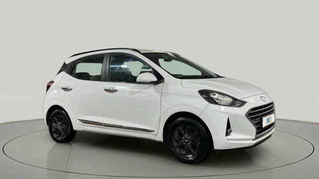 https://images10.gaadi.com/usedcar_image/4632255/original/0eba355e96c6bf93e3c5a1eed30adb17.jpg?imwidth=6400