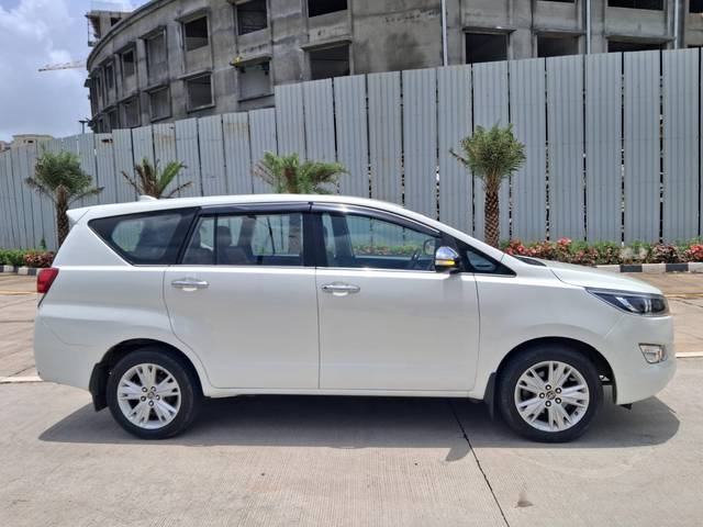 https://images10.gaadi.com/usedcar_image/4632261/original/a5dfbd4a7c4e6c36da22f6d44774824b.jpg?imwidth=6401