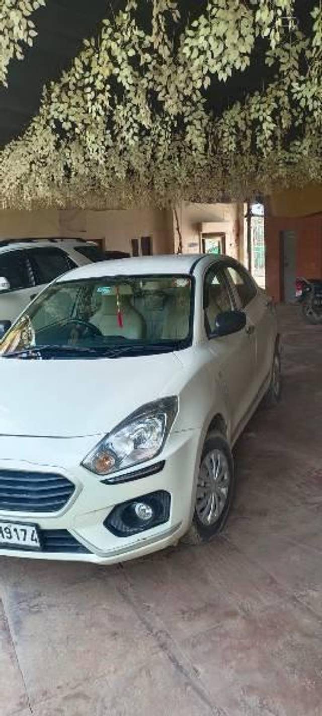 https://images10.gaadi.com/usedcar_image/4632271/original/processed_08e55718-ad82-4231-bf17-42b52f3df8a6.jpg?imwidth=6401
