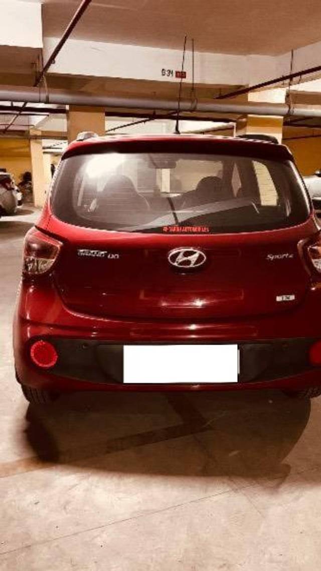 https://images10.gaadi.com/usedcar_image/4632275/original/processed_10f5de04-05c3-401e-a5eb-f258e2dc50f8.jpeg?imwidth=6401