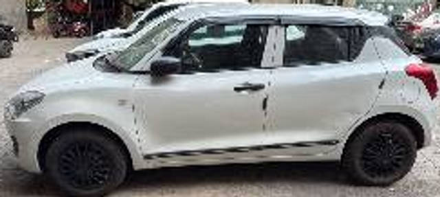 https://images10.gaadi.com/usedcar_image/4632361/original/processed_9a10a16f-e65c-4faa-b4bc-352213703c09.png?imwidth=6401