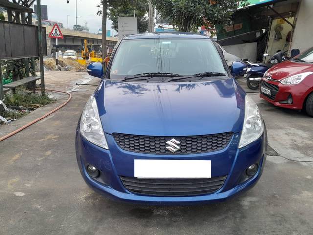 https://images10.gaadi.com/usedcar_image/4632362/original/processed_a5d213fe-34f9-405b-a8a0-5f062952b1ff.jpg?imwidth=6400