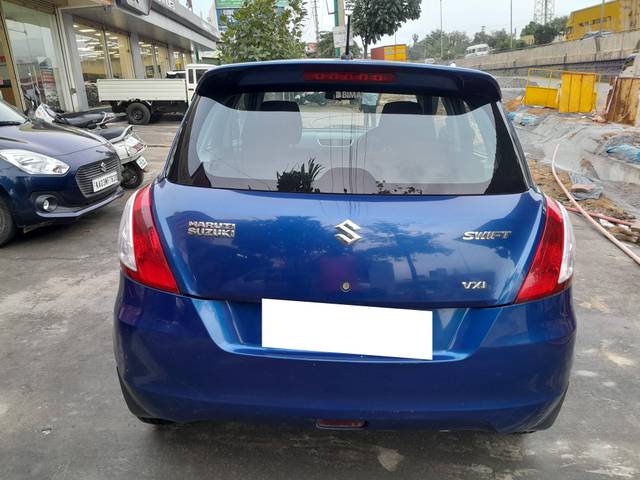 https://images10.gaadi.com/usedcar_image/4632362/original/processed_c78ca96d-aaec-4810-8506-7b02323fe855.jpg?imwidth=6401