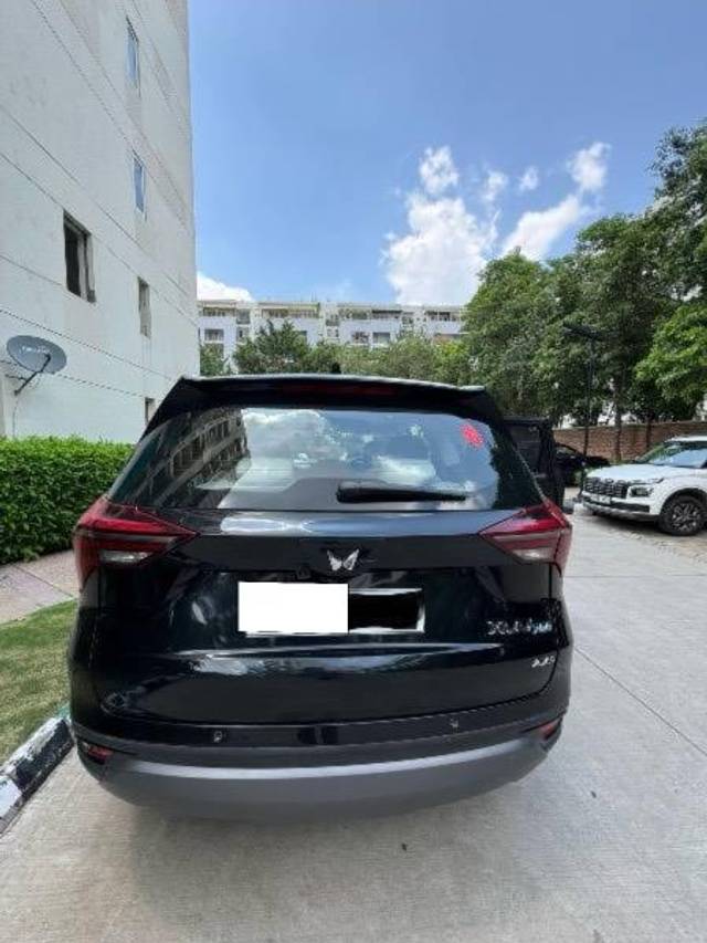 https://images10.gaadi.com/usedcar_image/4632364/original/processed_f8806748-1131-471c-9eb4-aeb010f7109d.jpeg?imwidth=6402