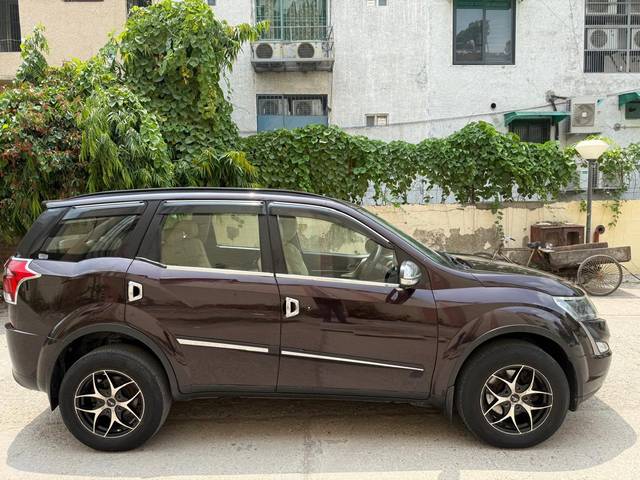 https://images10.gaadi.com/usedcar_image/4632381/original/111f7b7d923305abd53e6944bb5012eb.jpg?imwidth=6401